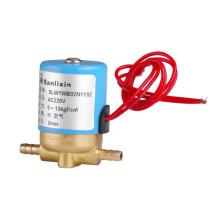 Válvula solenoide - conexión flexible de la manguera Válvula solenoide